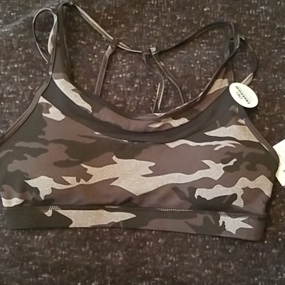 Sports bra